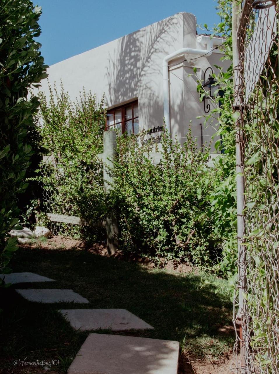 The Stables Accommodation Langebaan Extérieur photo