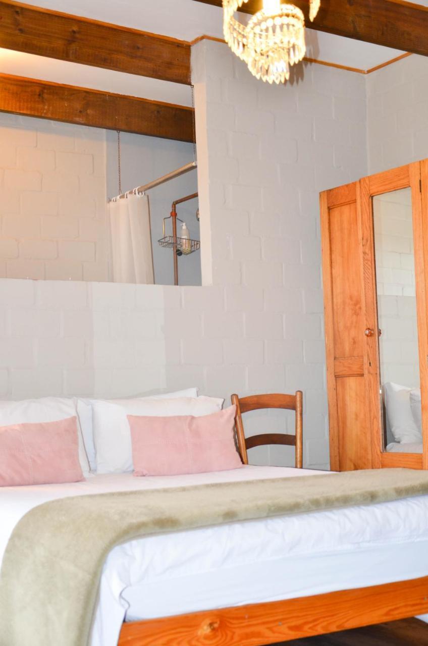 The Stables Accommodation Langebaan Extérieur photo