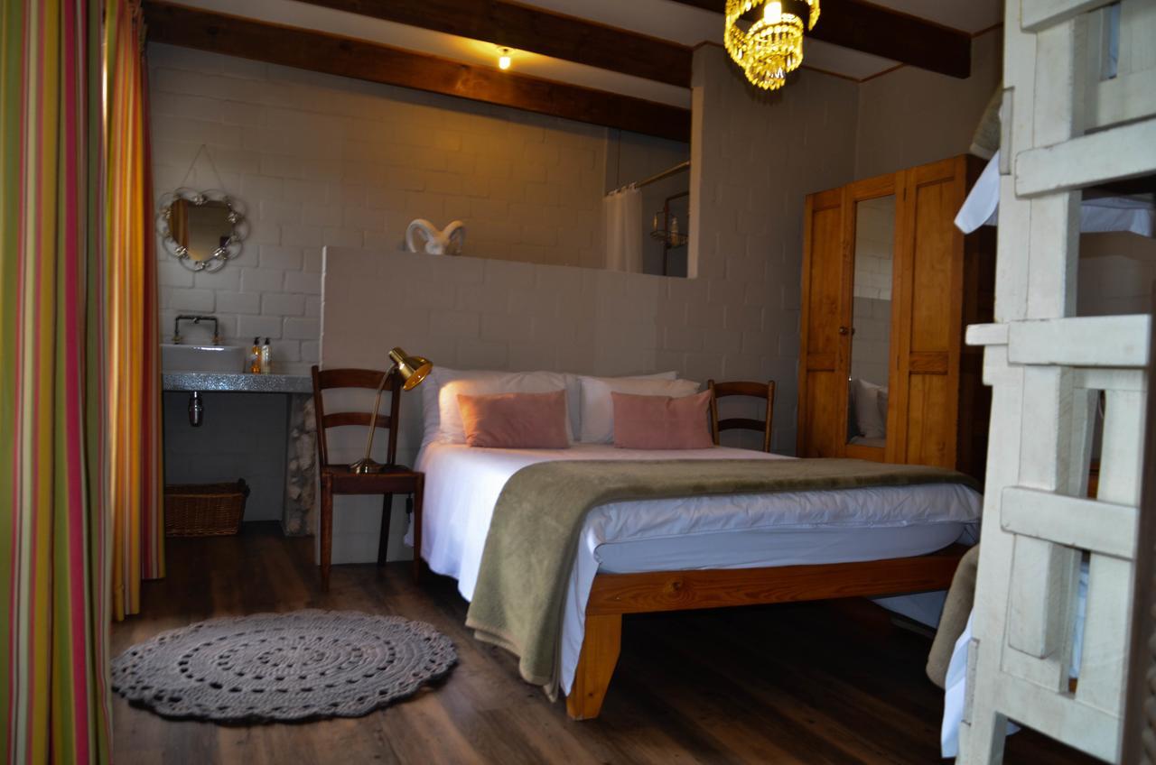 The Stables Accommodation Langebaan Extérieur photo