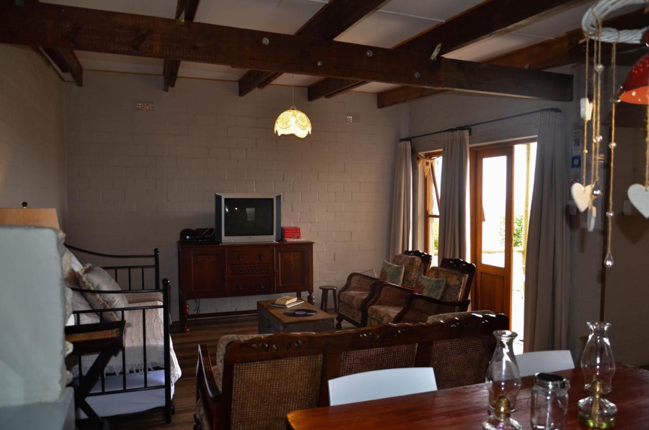 The Stables Accommodation Langebaan Extérieur photo